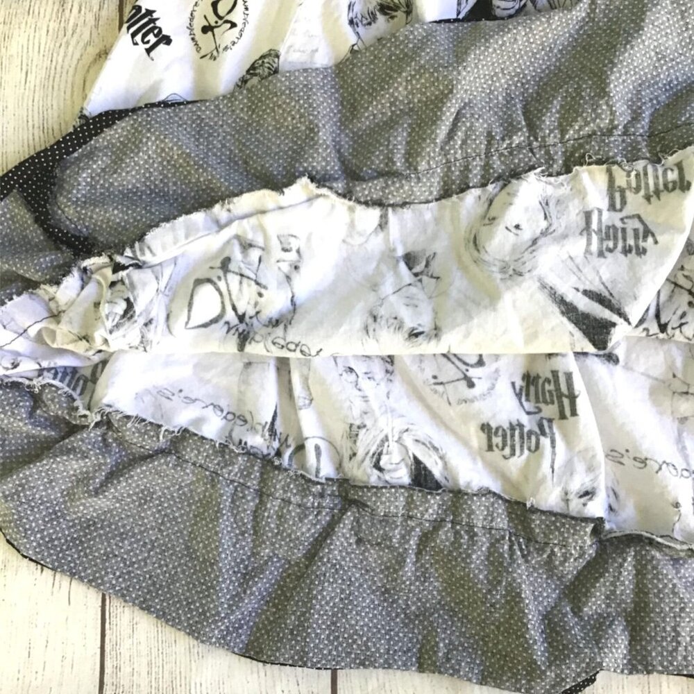 Handmade Harry Potter Skirt Women’s Small Dumbledore Army Print - Picture 7 of 9